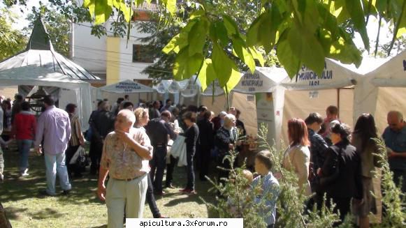 cu deosebit respect, bioma agro ecology co va invita sa in perioada 23-25 septembrie 2011 la salonul